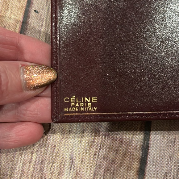 Celine maroon color Wallet gold hardware excellent condition soft leather - Picture 3 of 6